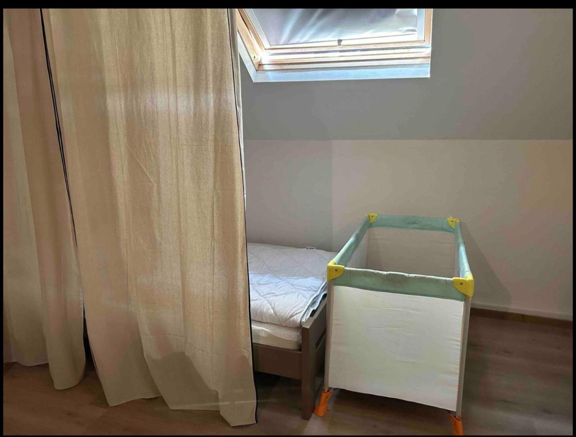 Ferienwohnung 2Pas2Meuse Waulsort Exterior foto